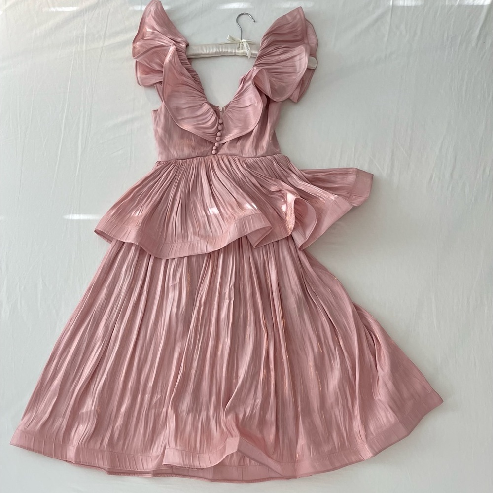 Elegant Pink Midi Dress